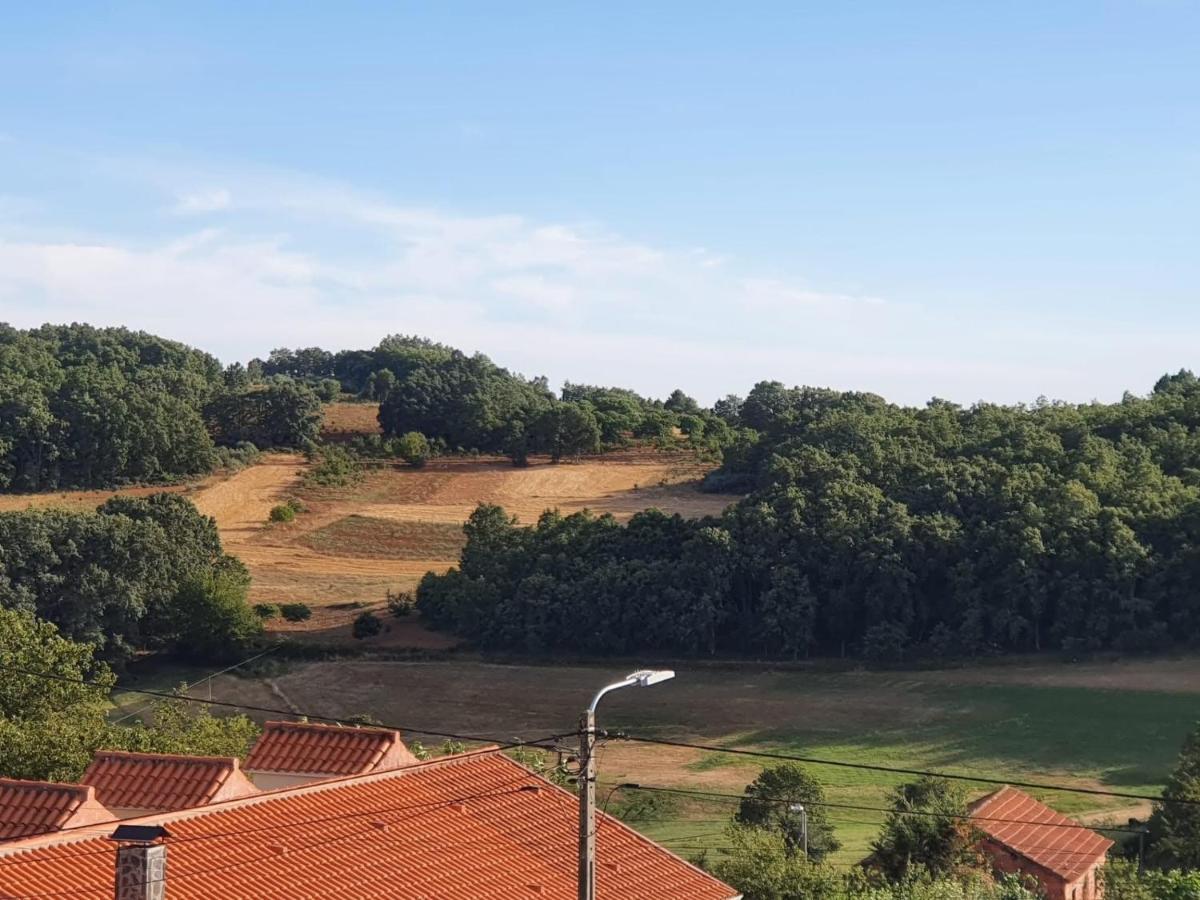 Casa Da Fonte Em Prada, Vinhais Kültér fotó