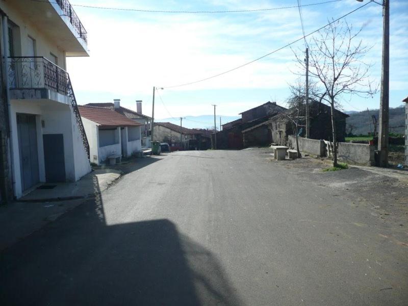 Casa Da Fonte Em Prada, Vinhais Kültér fotó